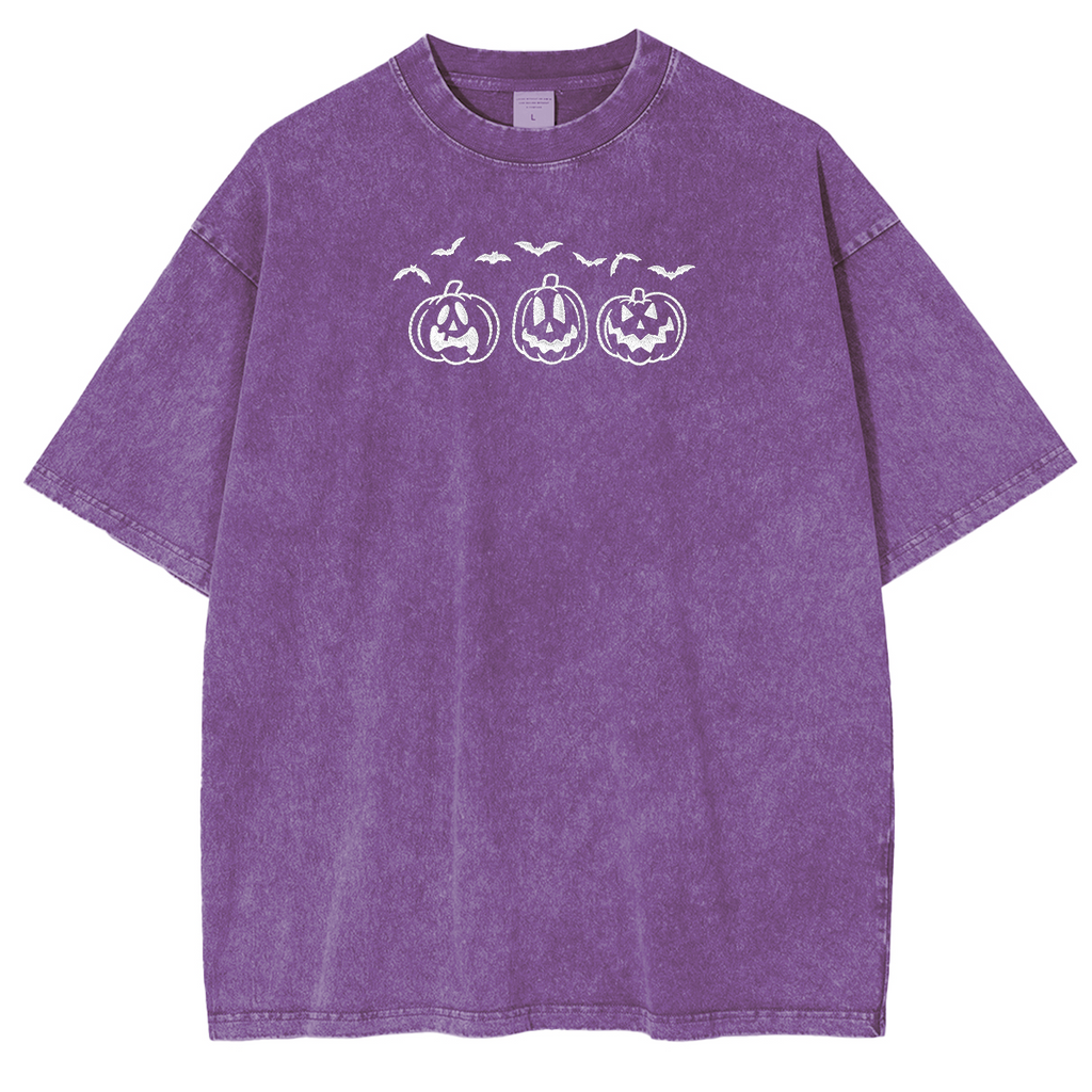 Embroidered Pumpkin Outline with Bats Weashed Shrit